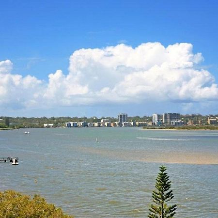 Just Perfect Apartment With Ocean Views Caloundra Esterno foto