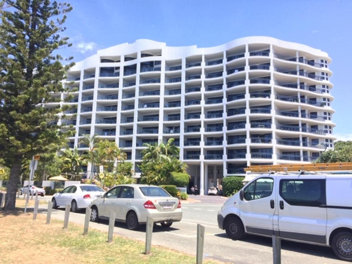 Just Perfect Apartment With Ocean Views Caloundra Esterno foto